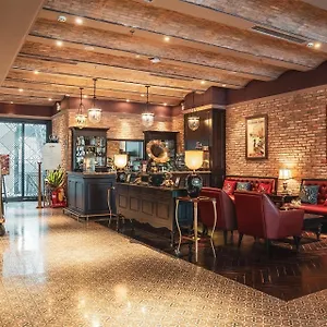 Alagon D'antique & Hotel
